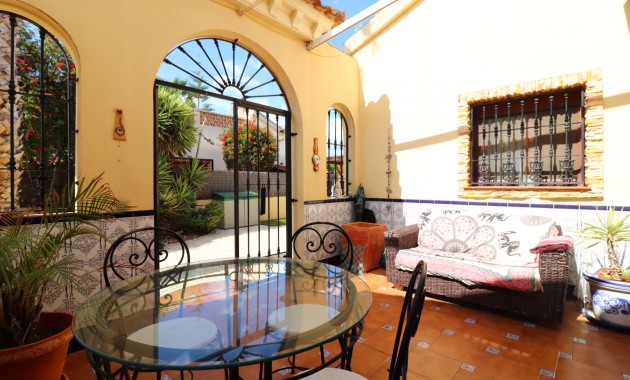 Venta - Detached Villa -
Formentera del Segura - Fincas de La Vega