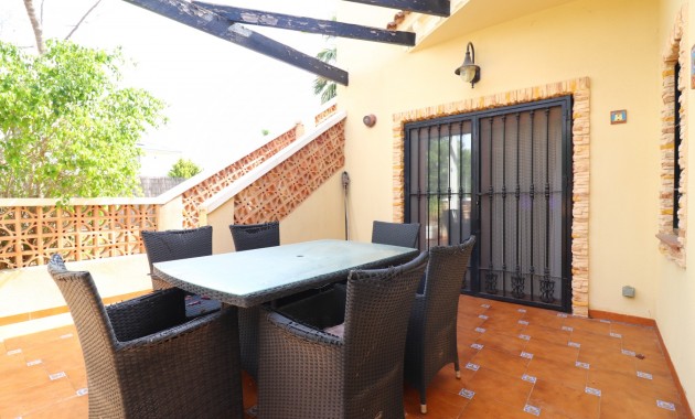 Venta - Detached Villa -
Formentera del Segura - Fincas de La Vega