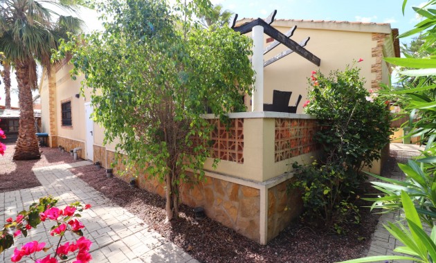 Venta - Detached Villa -
Formentera del Segura - Fincas de La Vega