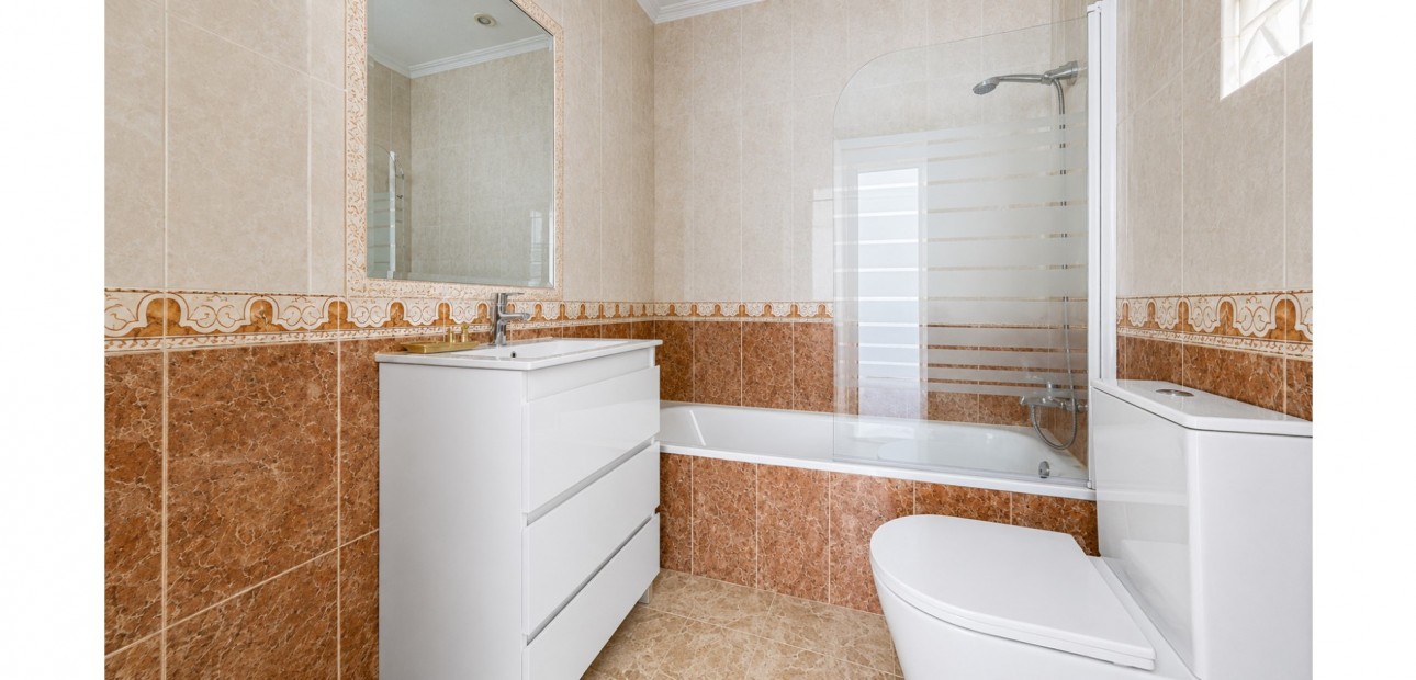 Venta - Adosado -
Orihuela Costa - Playa Flamenca