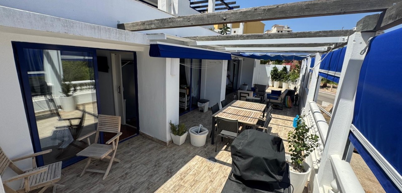 Venta - Apartamento / piso -
Orihuela Costa - Las Ramblas