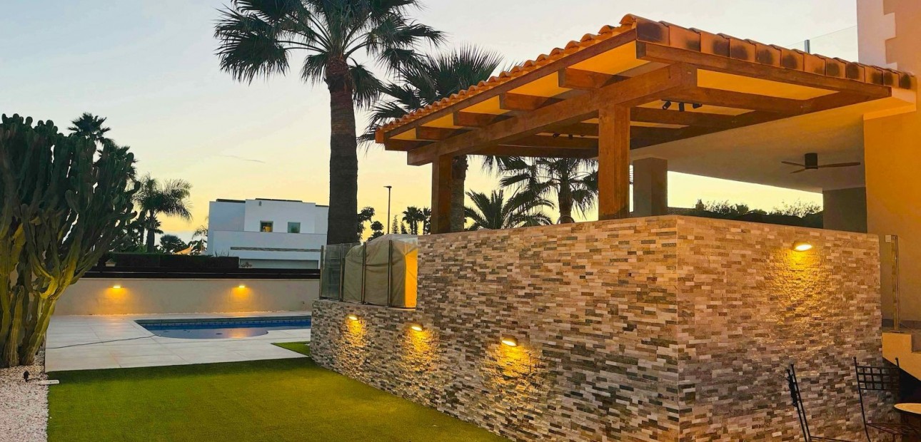 Venta - Detached Villa -
Alfaz del Pi - Alfaz del Pi - Town
