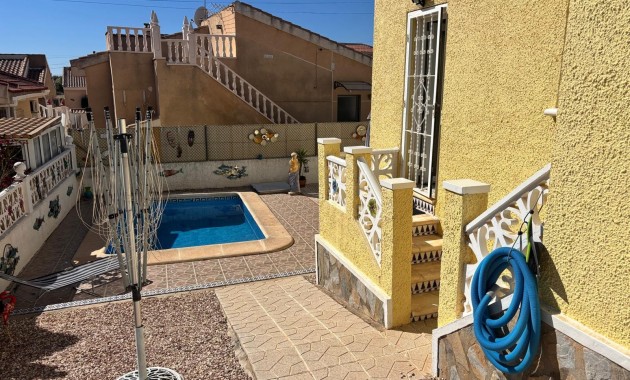 Herverkoop - Detached Villa -
Ciudad Quesada - La Fiesta