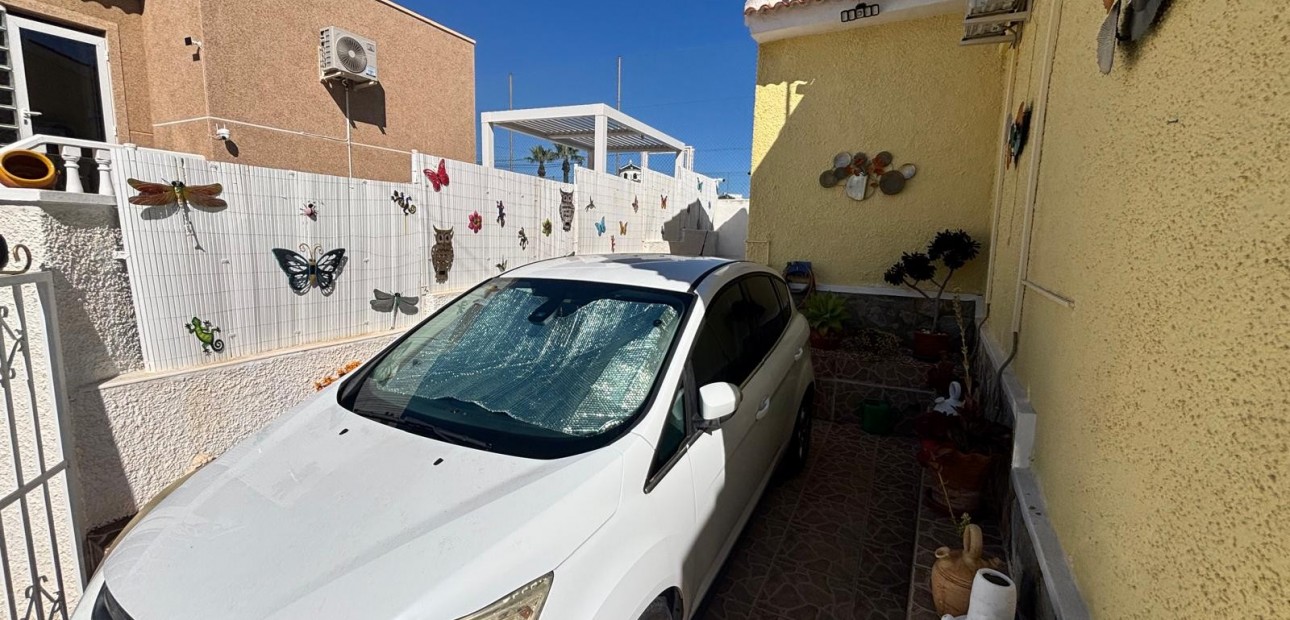 Herverkoop - Detached Villa -
Ciudad Quesada - La Fiesta