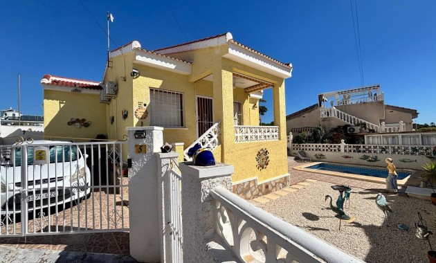 Herverkoop - Detached Villa -
Ciudad Quesada - La Fiesta