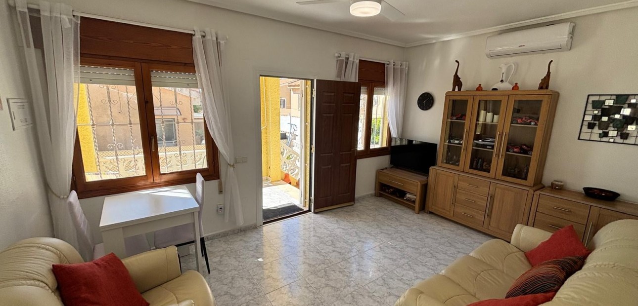 Herverkoop - Detached Villa -
Ciudad Quesada - La Fiesta