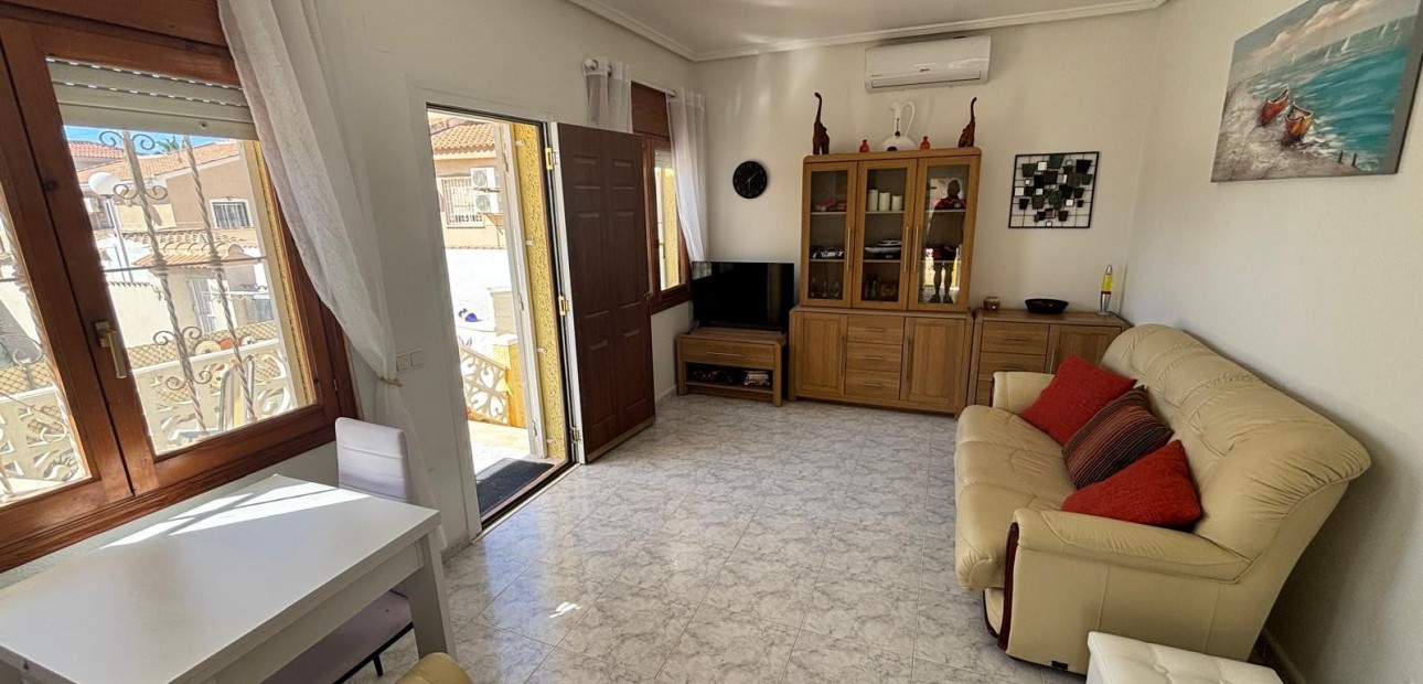 Herverkoop - Detached Villa -
Ciudad Quesada - La Fiesta