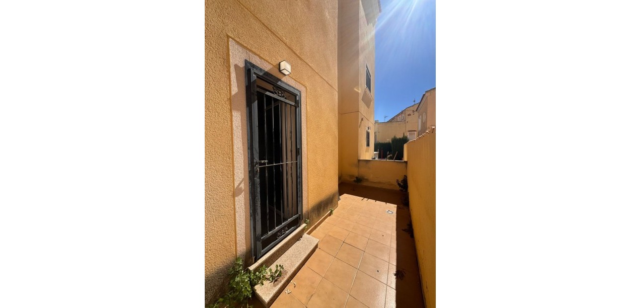 Venta - Adosado -
Orihuela Costa - Lomas de Don Juan