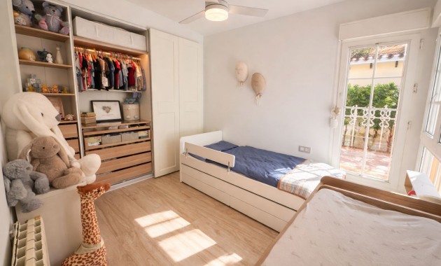 Sale - Detached Villa -
Orihuela Costa - Los Dolses