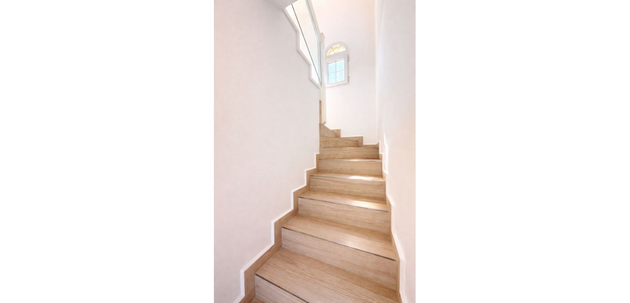 Sale - Detached Villa -
Orihuela Costa - Los Dolses