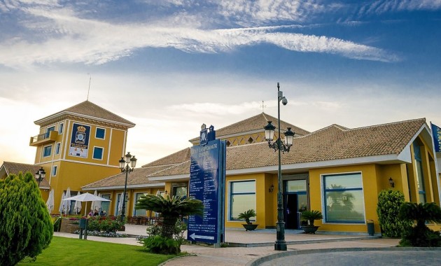 Sale - Detached Villa -
Orihuela Costa - Los Dolses