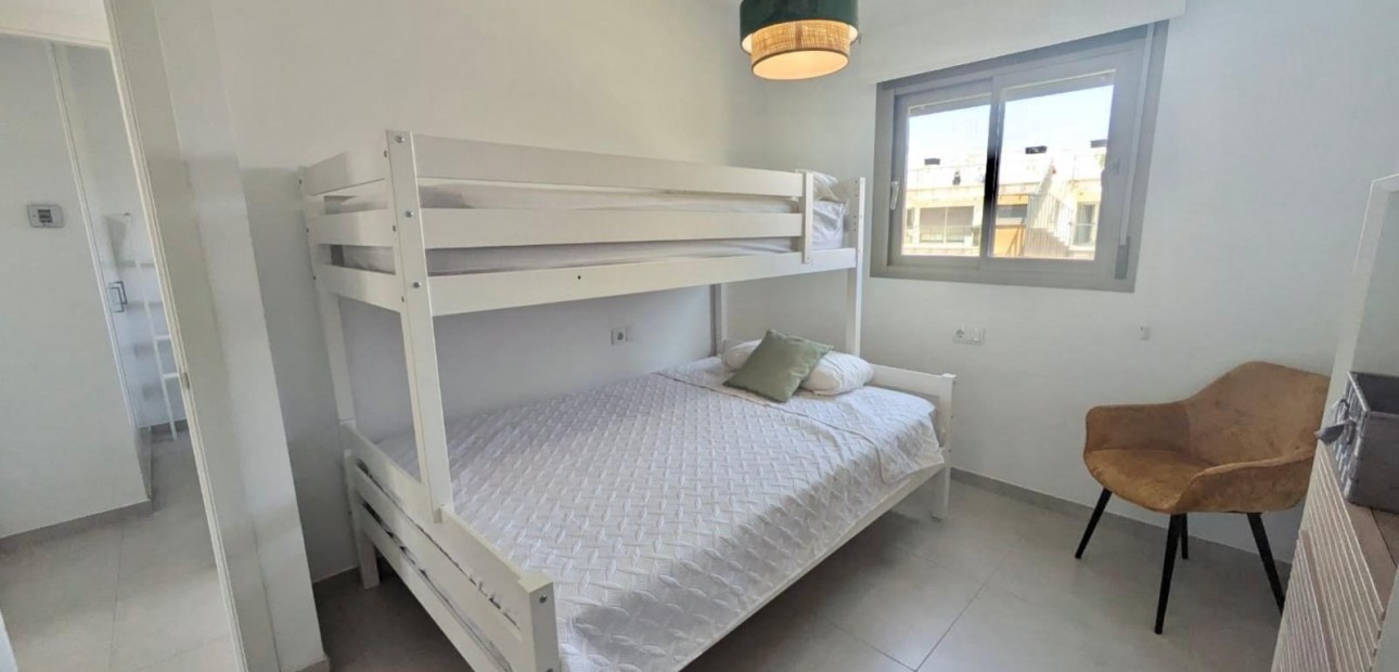 Venta - Apartamento / piso -
Orihuela Costa - Villamartin