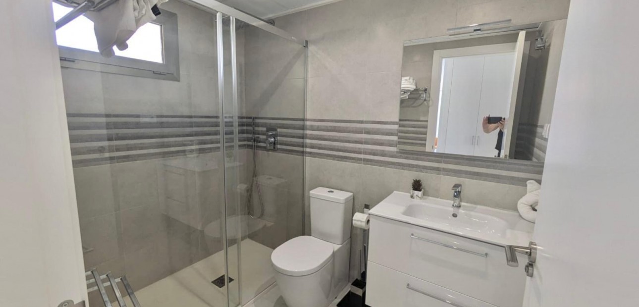 Venta - Apartamento / piso -
Orihuela Costa - Villamartin