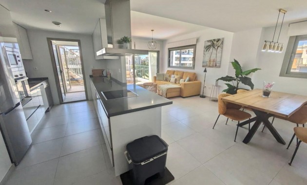 Venta - Apartamento / piso -
Orihuela Costa - Villamartin