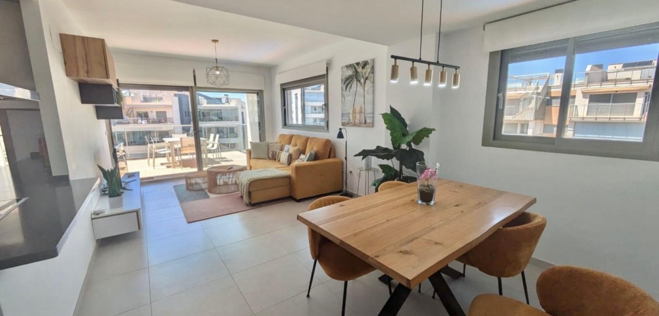 Venta - Apartamento / piso -
Orihuela Costa - Villamartin