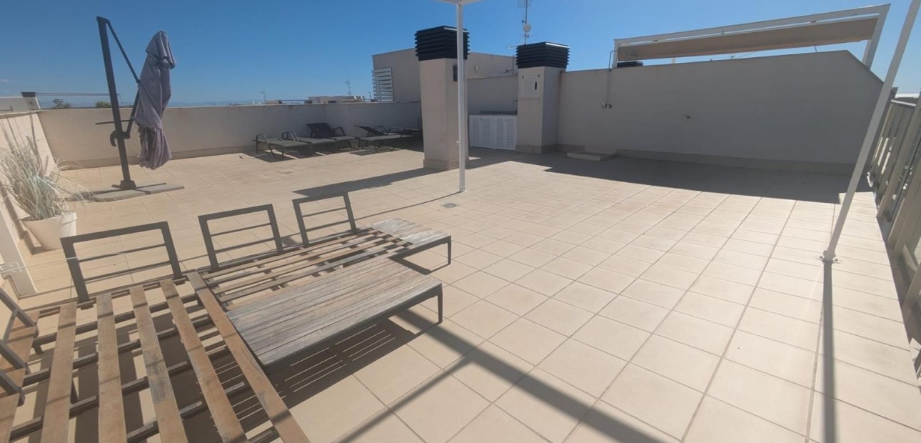 Venta - Apartamento / piso -
Orihuela Costa - Villamartin