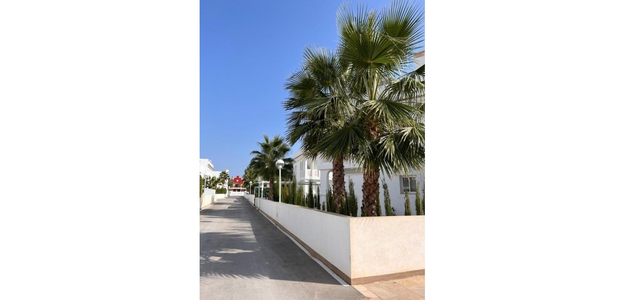 Herverkoop - Bungalow -
Ciudad quesada - Costa blanca sur