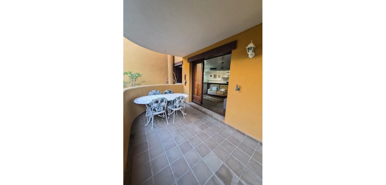 Herverkoop - Appartement / flat -
Torrevieja - Punta prima