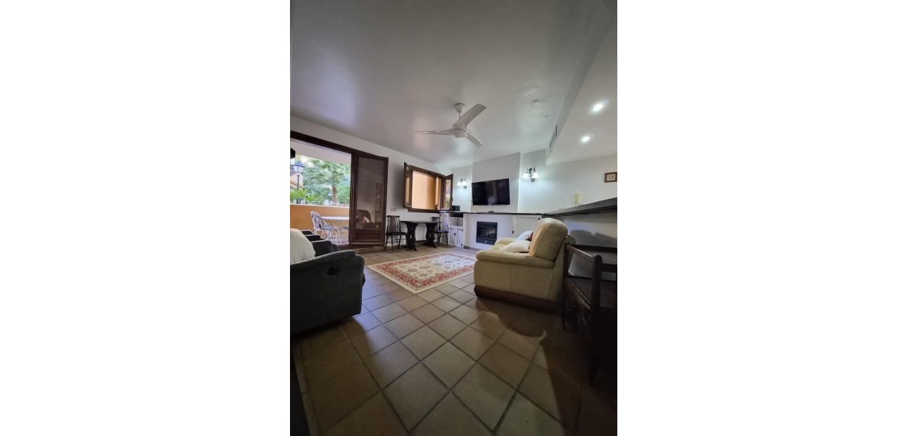 Herverkoop - Appartement / flat -
Torrevieja - Punta prima