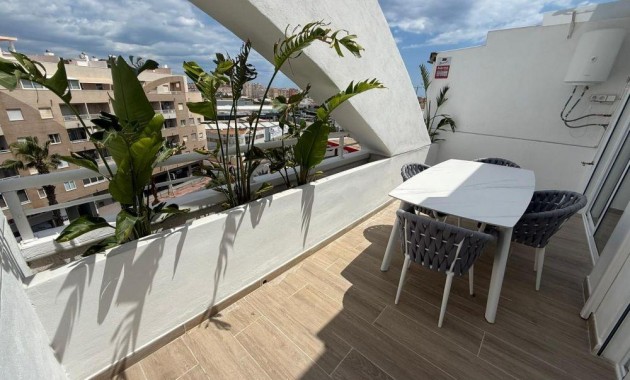 Venta - Ático -
Torrevieja - Centro