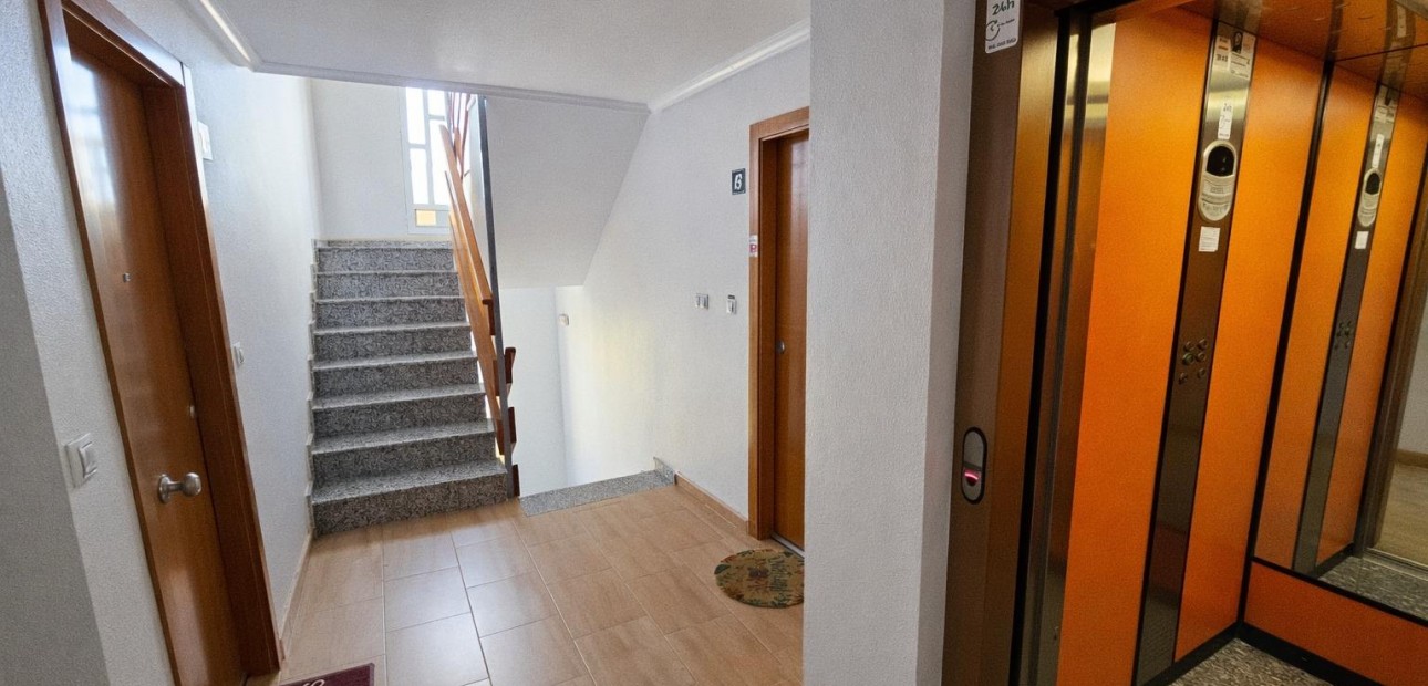Venta - Apartamento / piso -
Orihuela Costa - Lomas de Cabo Roig