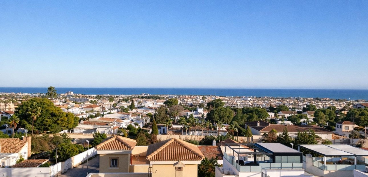 Venta - Apartamento / piso -
Orihuela Costa - Lomas de Cabo Roig