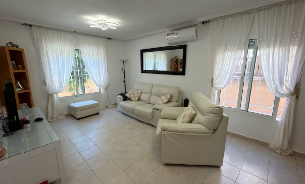 Sale - Villa -
Ciudad Quesada - Ciudad Quesada - Doña Pepa