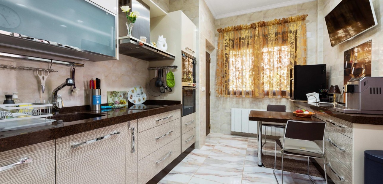 Venta - Villa -
Orihuela Costa - Campoamor