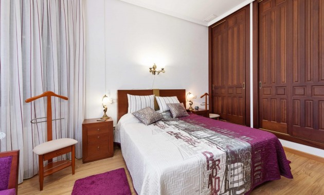 Venta - Villa -
Orihuela Costa - Campoamor