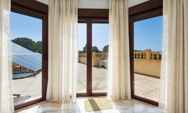 Venta - Villa -
Orihuela Costa - Campoamor