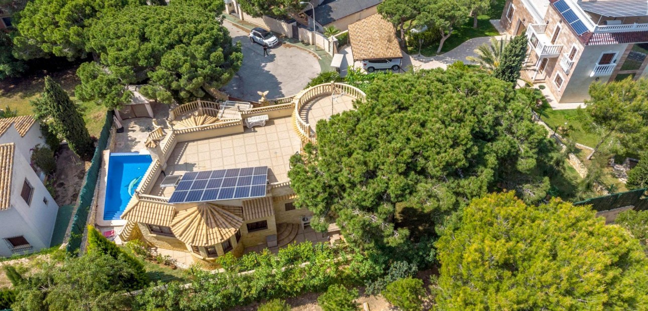 Venta - Villa -
Orihuela Costa - Campoamor