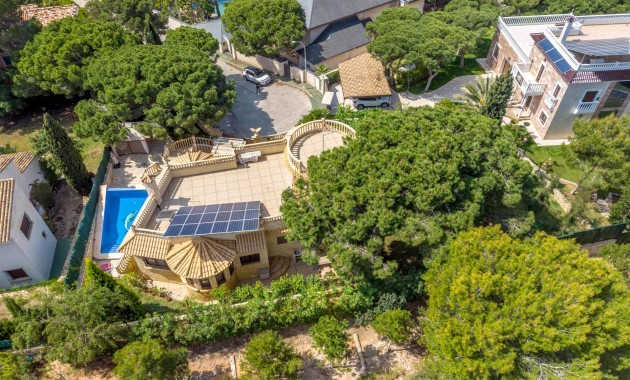 Venta - Villa -
Orihuela Costa - Campoamor
