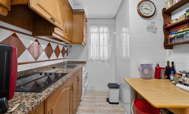 Venta - Apartamento / piso -
Torrevieja - Playa Los Locos