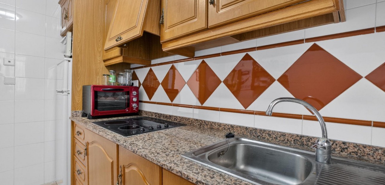 Venta - Apartamento / piso -
Torrevieja - Playa Los Locos