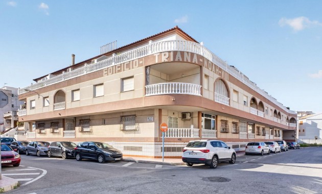 Venta - Apartamento / piso -
Torrevieja - Playa Los Locos