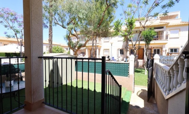 Sale - Bungalow -
Orihuela Costa - Las Filipinas