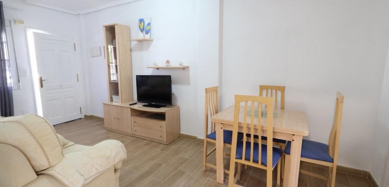 Sale - Bungalow -
Orihuela Costa - Las Filipinas