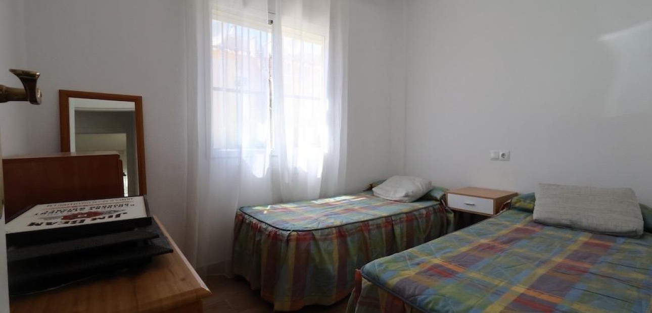 Sale - Bungalow -
Orihuela Costa - Las Filipinas