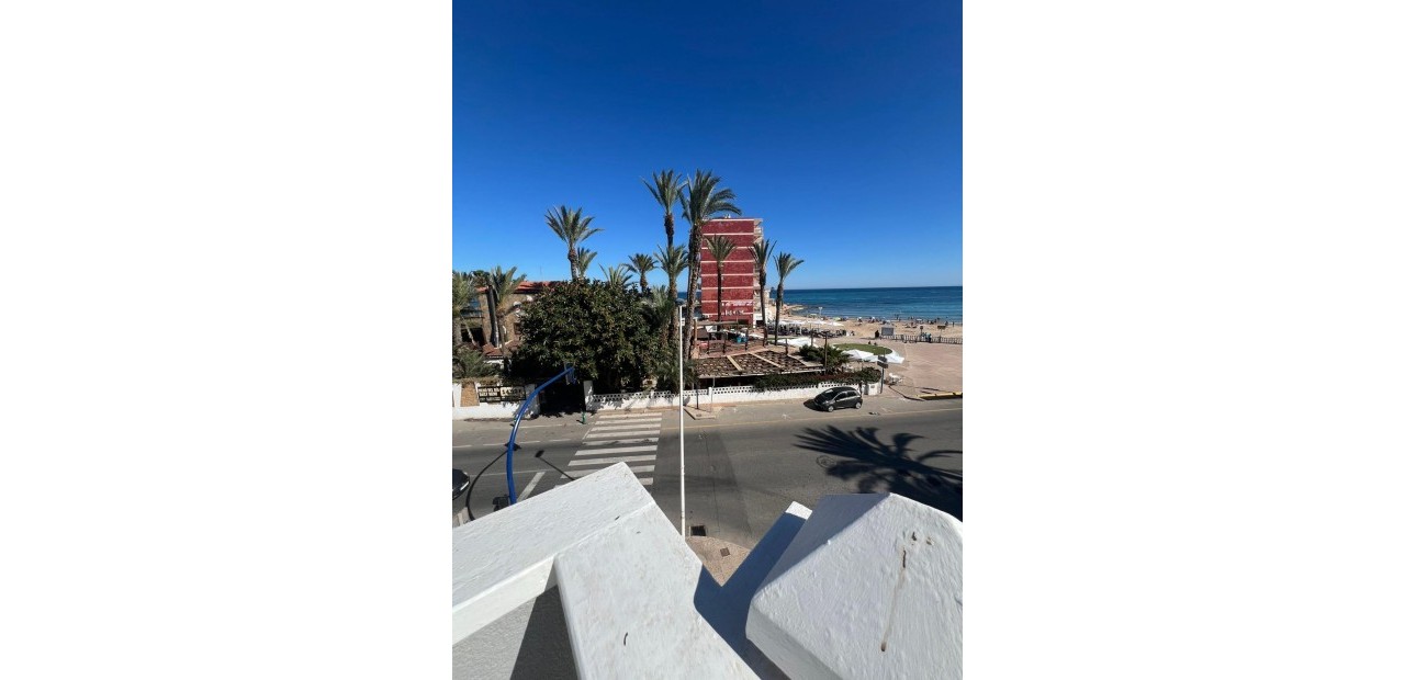 Venta - Ático -
Torrevieja - Los Frutales