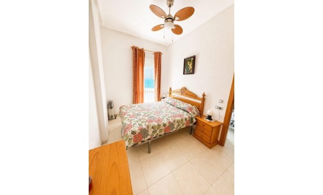 Venta - Apartamento / piso -
Torrevieja - Playa de los locos