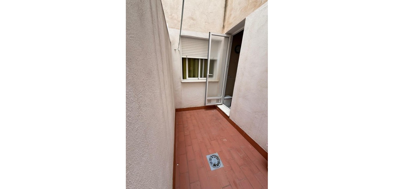Venta - Apartamento / piso -
Torrevieja - Playa de los locos