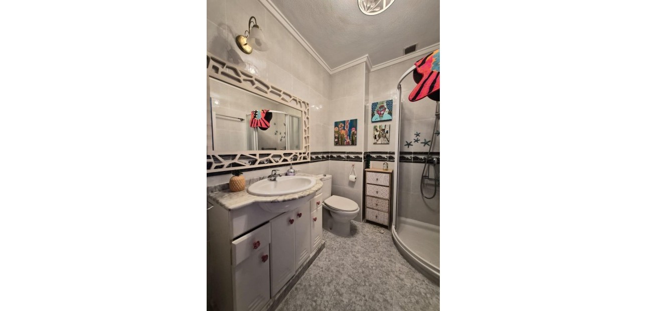 Venta - Terraced house -
Torrevieja - Los Frutales