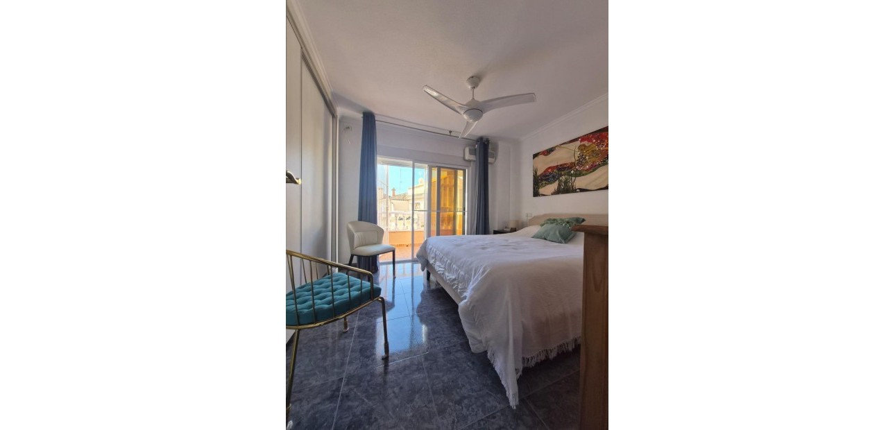 Venta - Terraced house -
Torrevieja - Los Frutales
