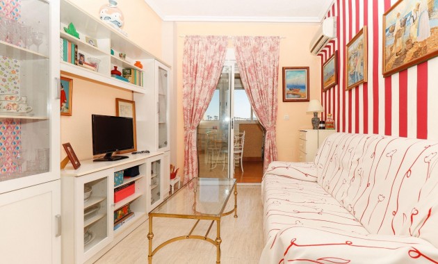 Herverkoop - Appartement / flat -
Torrevieja - torrevieja