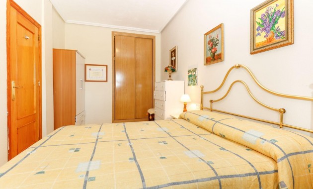 Herverkoop - Appartement / flat -
Torrevieja - torrevieja