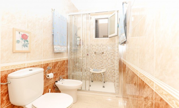 Herverkoop - Appartement / flat -
Torrevieja - torrevieja