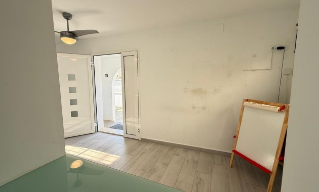 Venta - Villa -
Orihuela Costa - Las Filipinas