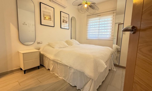 Venta - Villa -
Orihuela Costa - Las Filipinas
