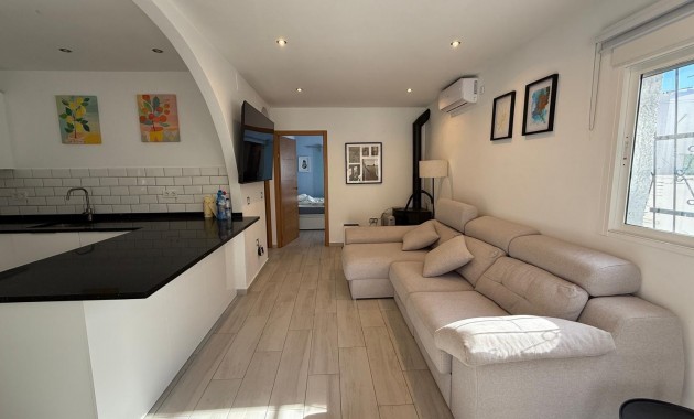 Venta - Villa -
Orihuela Costa - Las Filipinas
