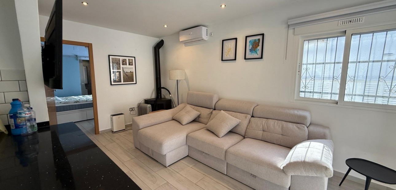 Venta - Villa -
Orihuela Costa - Las Filipinas
